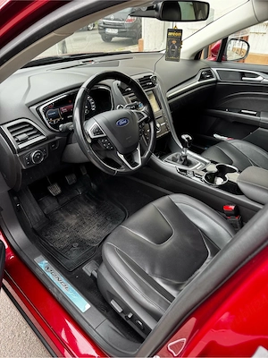 Ford Mondeo Mk5 180cp - imagine 10
