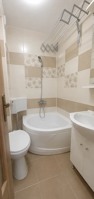 Apartament cochet, micuț și practic - imagine 3