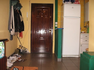 De închiriat apartament cu o cameră în zona Dâmbovița  - imagine 8