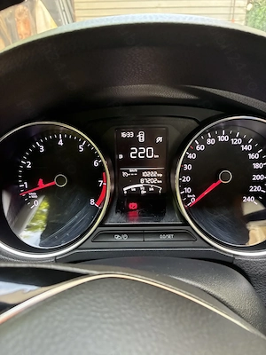 Vand WV Polo 1,2 Tsi bluemotion, 90cp, 87000 km reali, primul proprietar - imagine 2