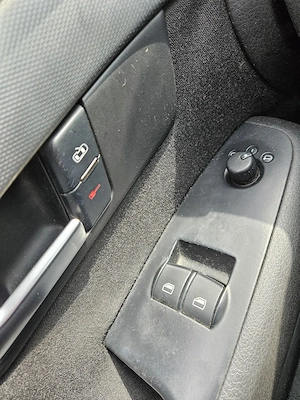 audi a4 b6 1,9 TDI 131 cp, automat - imagine 8
