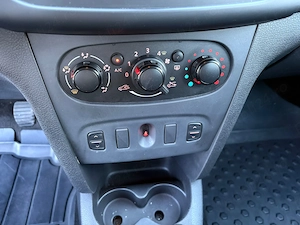 Dacia Sandero an 2016 benzină euro 6 stare impecabila! - imagine 7