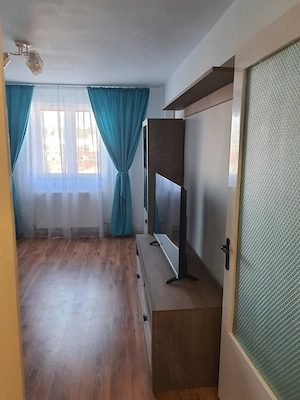 Vand apartament 3 camere in Campina et.2 4,str.Maramures zona Autogara ,se vinde asa cum este mobila - imagine 16