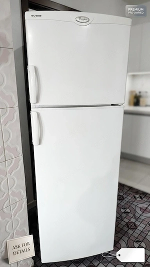 Vand Frigider Whirlpool cu congelator (folosit)