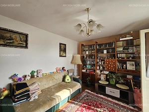 Apartament 4 camere, decomandat, etaj 3 din 4, centrală proprie, zona Circumvalațiunii, comision 0% - imagine 18