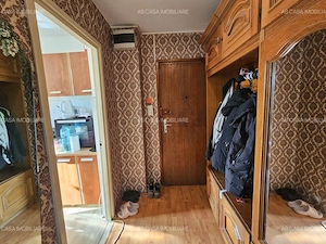 Apartament 4 camere, decomandat, etaj 3 din 4, centrală proprie, zona Circumvalațiunii, comision 0% - imagine 29
