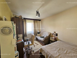 Apartament 4 camere, decomandat, etaj 3 din 4, centrală proprie, zona Circumvalațiunii, comision 0% - imagine 16