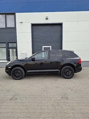 Porsche Cayenne Turbo, An 2010, 232.000 km   - imagine 9