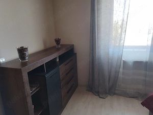Persoana fizica închiriez apartament cu 2 camere urgent  - imagine 8