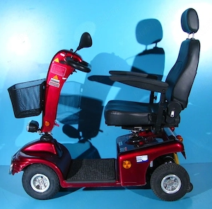 Scuter cu 4 roti pentru batrani - Shoprider