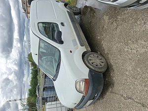 Vand Renaul Kangoo defect  - imagine 2