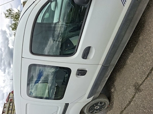 Vand Renaul Kangoo defect  - imagine 4