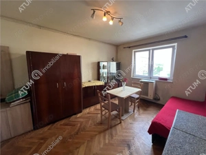 Garsoniera situata la etajul intermediar 2 in zona Lazaret din Sibiu - imagine 2