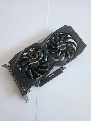 Gigabyte GeForce GTX 1650 WINDFORCE OC 4GB GDDR5   consum mic, foarte silențioasă