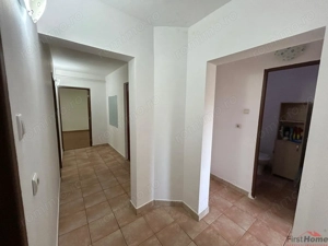 Apartament cu 3 camere de vanzare, zona Piata Moldovei - imagine 11