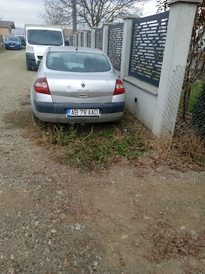 Vând Renault Megane pentru dezmembrez - imagine 2