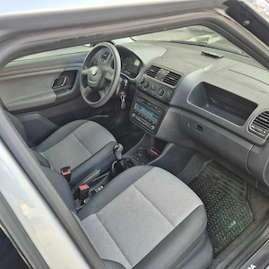 Skoda fabia 2 2011 - imagine 8