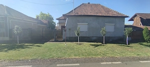 Casă de vânzare în Curtici 