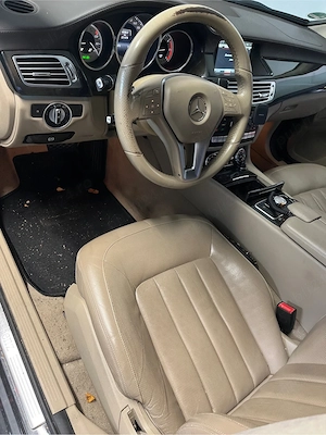 Mercedes CLS 350 CDI V6 Diesel - imagine 9