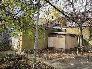 Eroii Revoluției metrou,Bld Pieptanari, teren 200mp+casa 80mp D 16ml 185.000euro - imagine 8