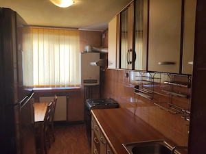 Vânzare apartament 3 camere zona centrala Strada Victoriei Târgu Jiu - imagine 7