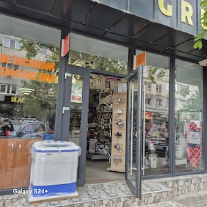 Inchiriez spatiu comercial - imagine 2