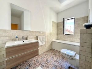 Duplex modern, 4 camere, 110 mp utili, 220 mp teren - Dumbravita - imagine 9