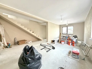 Duplex modern, 4 camere, 124 mp utili, 303 mp teren - Ghiroda - imagine 3