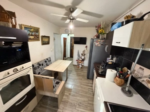 Apartament 3 camere, decomandat  - zona Cetate - imagine 3