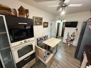 Apartament 3 camere, decomandat  - zona Cetate - imagine 10