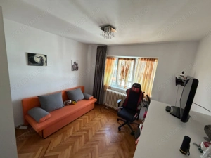 Apartament 3 camere, decomandat  - zona Cetate - imagine 5