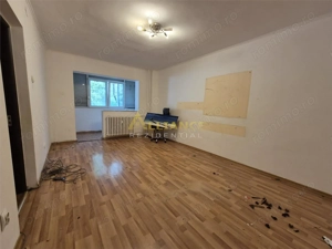 Sector 3 Apartament 2 camere decomandat 56 mp 10 minute Metrou Titan - imagine 8