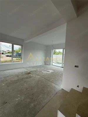 CASA INDIVIDUALA - 300m STATIE STV - 320m TEREN - imagine 4