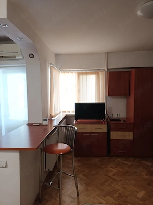 Agentie inchiriem garsoniera Ultracentral-Hotel Ramada ,Vasile Conta mobilat,Centrala,AC,libera - imagine 5