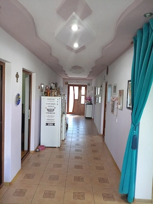 Vind casa la tara. - imagine 3