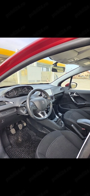 Peugeot 208 2019,1.2 benzina, 28.000 km verificabili - imagine 4