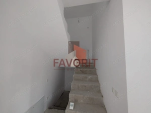 Casa individuala | Parter + Etaj | Asfalt | Toate utilitatile | - imagine 10