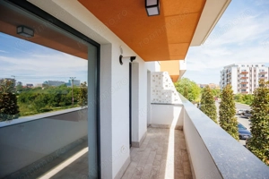 Apartament 2 camere, piscina privata, Future Residence Torontal - imagine 8