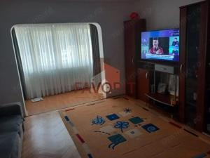 3 camere | decomandat | centrala proprie | boxa | zona excelenta | 2 bai | - imagine 2