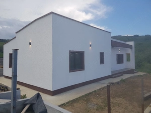 vind casa in tomesti - imagine 3