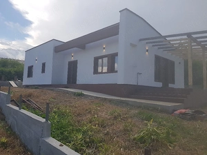 vind casa in tomesti - imagine 4