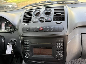 Mercedes Vito 113 cdi an 2014 clima navi full impecabil ! - imagine 4