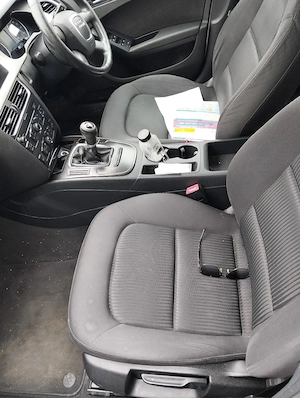 dezmembrez Audi A4 b8 2.0 cag cagc LX7W  - imagine 5