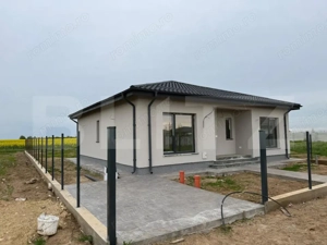 Casa parter, 4 camere, teren 477 mp, zona Aeroport - imagine 7