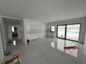 Casa parter, 4 camere, teren 477 mp, zona Aeroport - imagine 10