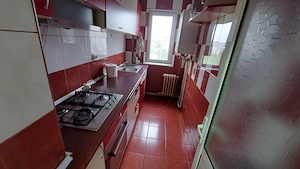 Apartament cu 2 camere in Mircea cel Batran-Lic.Economic de Turism - imagine 2
