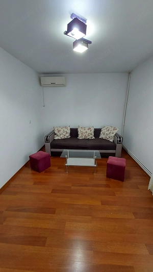 Apartament cu 2 camere in Mircea cel Batran-Lic.Economic de Turism - imagine 10