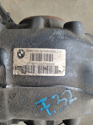 Diferential grup spate BMW F32 440i cod 848572302 raport 2.81 - imagine 2