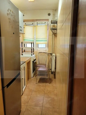 Apartament 3 camere,in zona linistita,etaj 2 - imagine 6