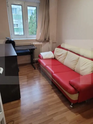 Apartament 3 camere,in zona linistita,etaj 2 - imagine 3